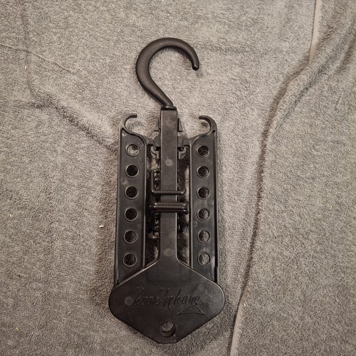 Hook hang hangers as - hang, "as